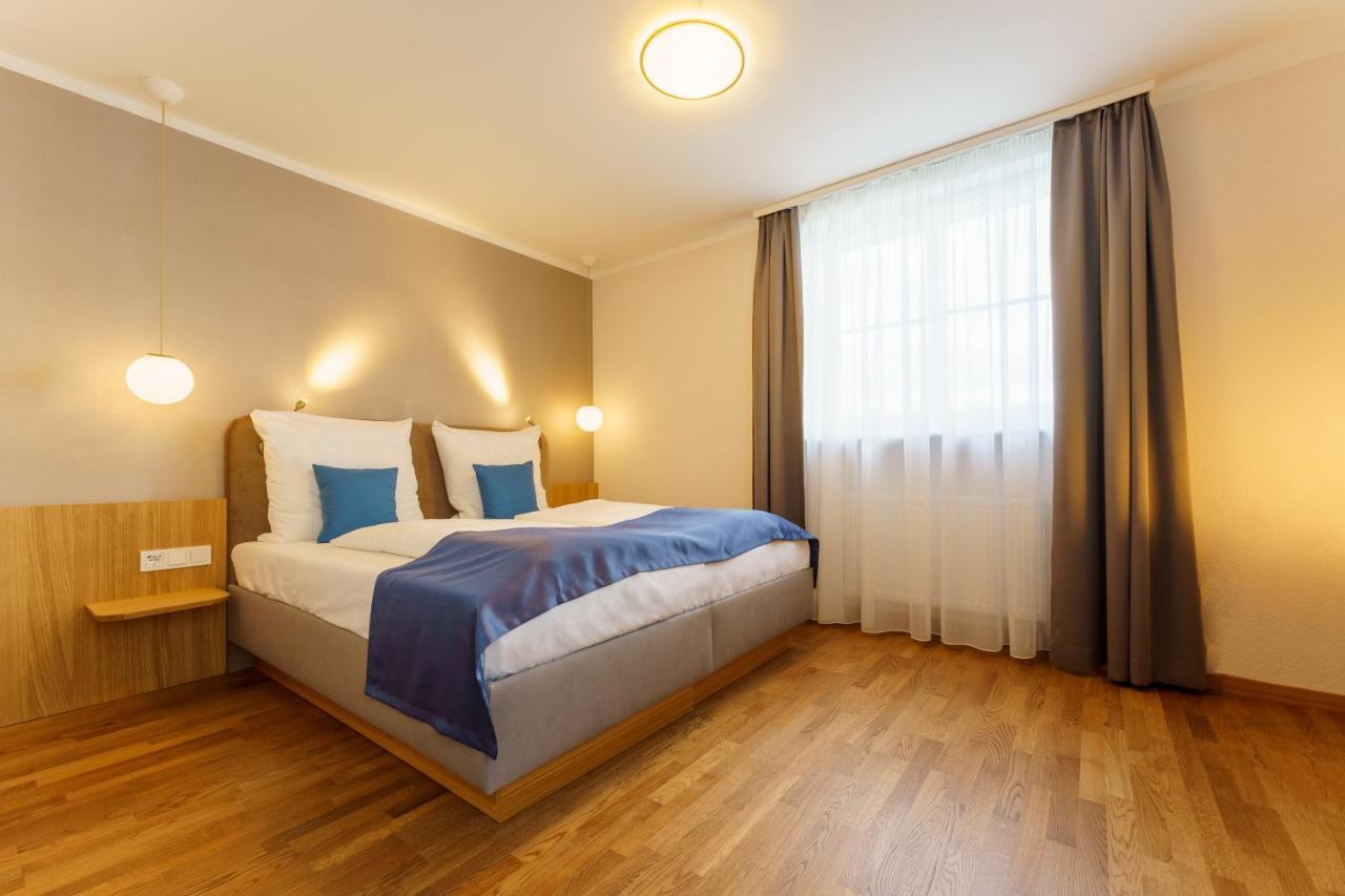 Hotel Wilder Mann เมียร์สบวร์ก ภายนอก รูปภาพ