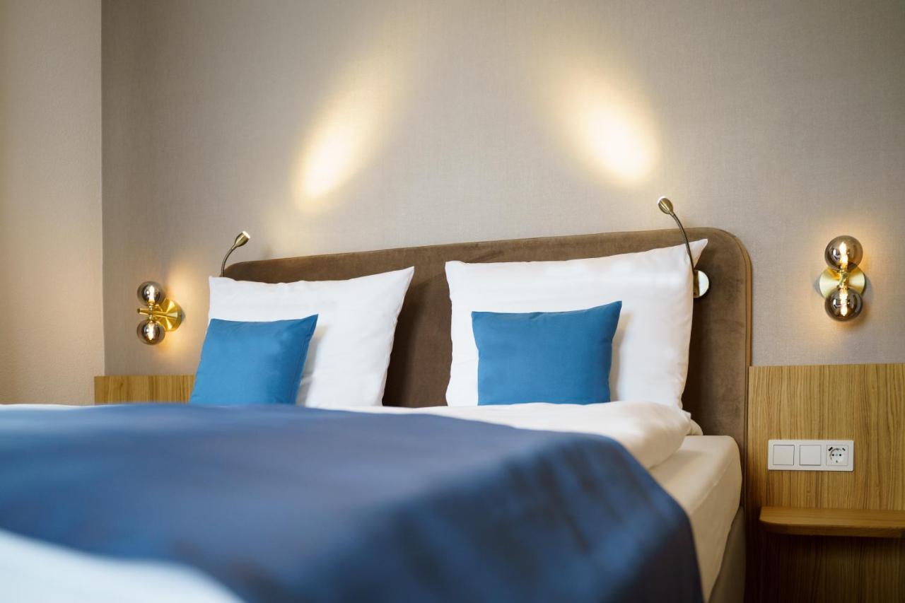 Hotel Wilder Mann เมียร์สบวร์ก ภายนอก รูปภาพ