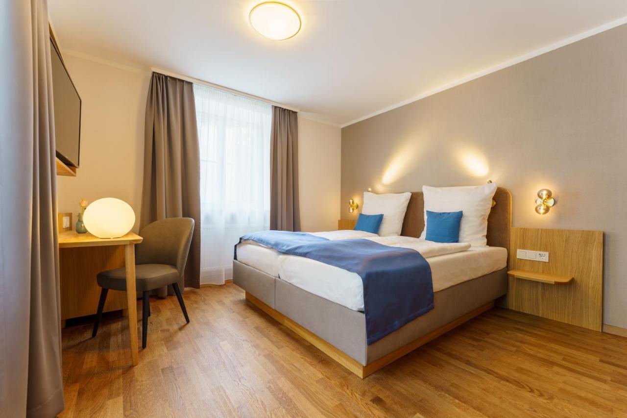 Hotel Wilder Mann เมียร์สบวร์ก ภายนอก รูปภาพ