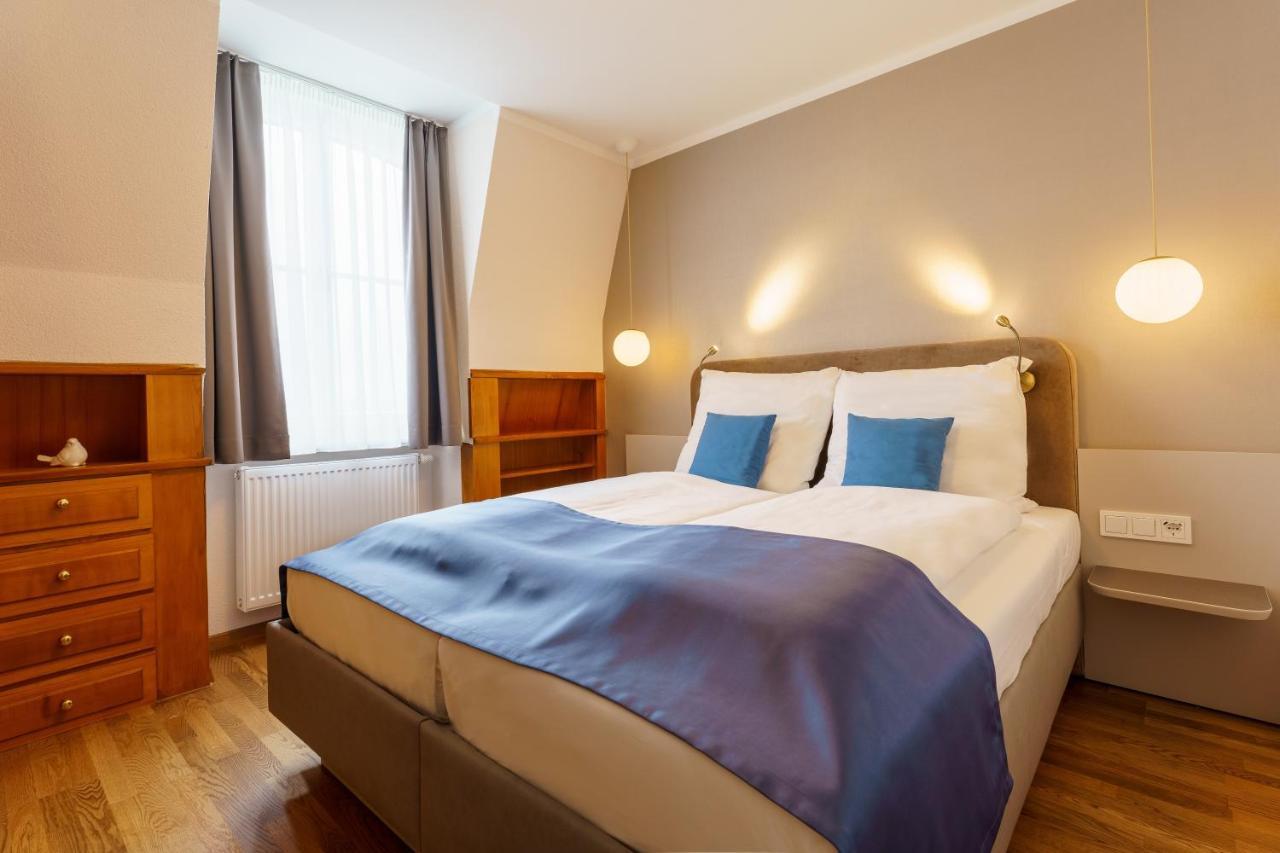 Hotel Wilder Mann เมียร์สบวร์ก ภายนอก รูปภาพ