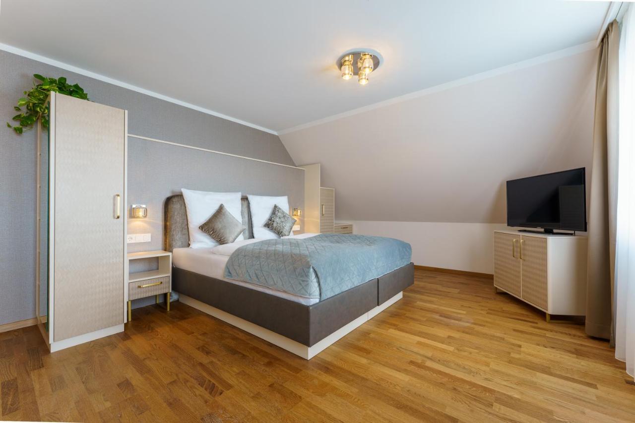 Hotel Wilder Mann เมียร์สบวร์ก ภายนอก รูปภาพ