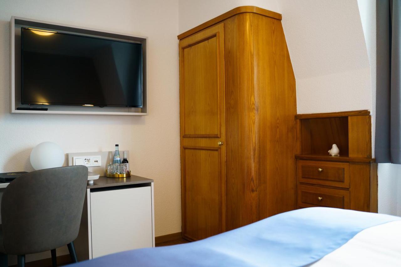 Hotel Wilder Mann เมียร์สบวร์ก ภายนอก รูปภาพ